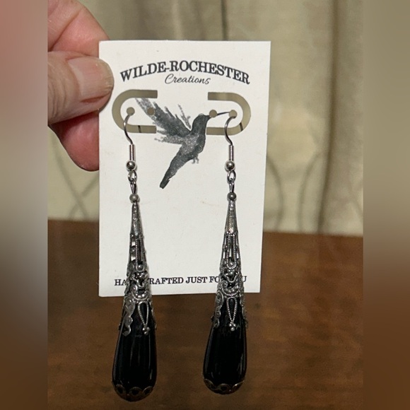 Wilde-Rochester Creations Jewelry - Victorian Style Black Teardrop with intricate Silver finding Earrings